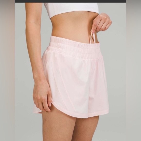 Lululemon Track That Mid-Rise Lined Short 5"
Strawberry Milkshake - Picture 8 of 9